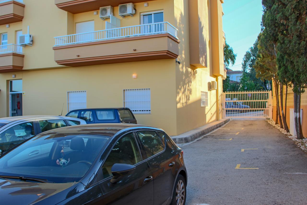 Hostal Esperanza Benajarafe Exterior foto