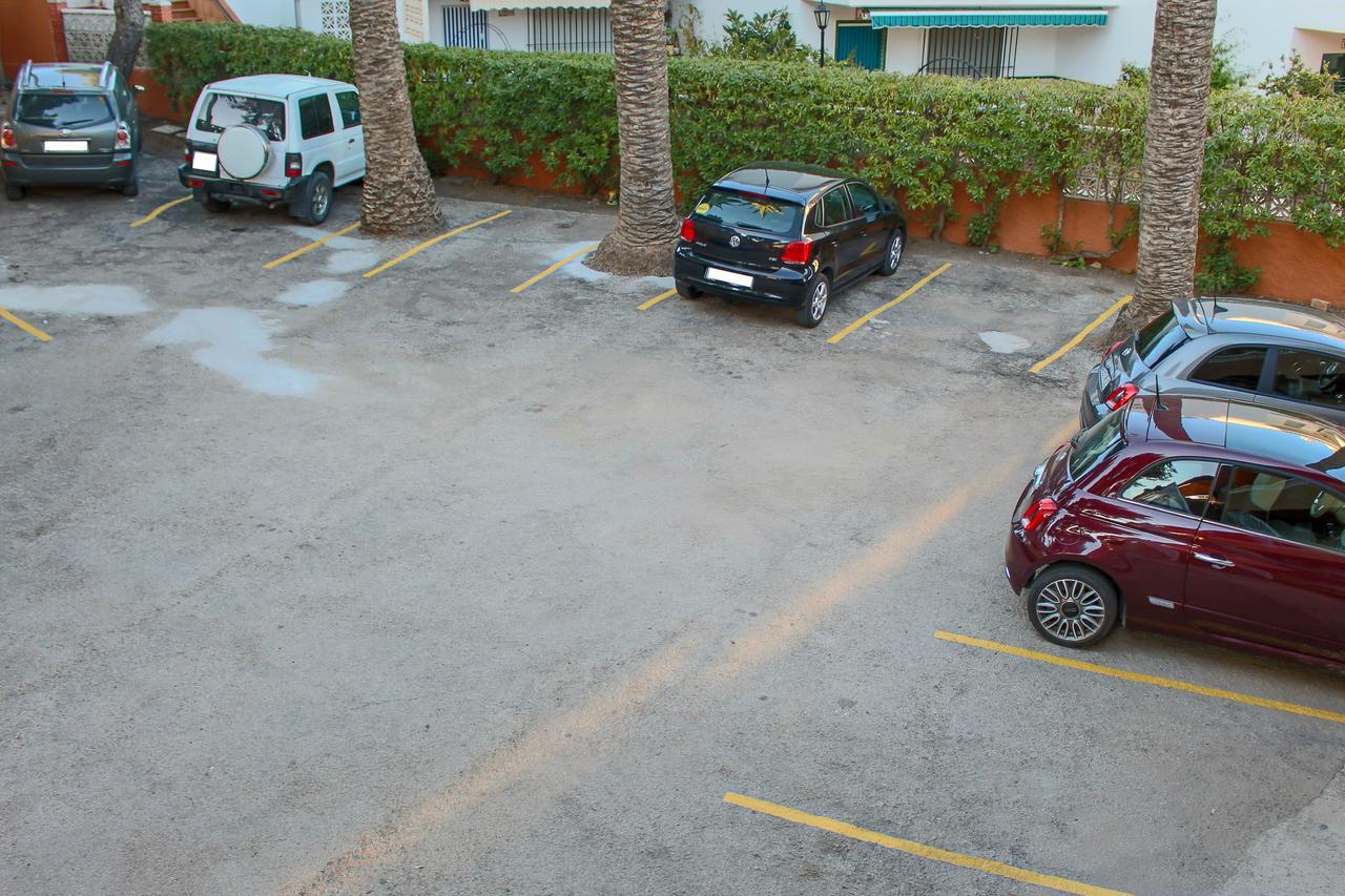 Hostal Esperanza Benajarafe Exterior foto