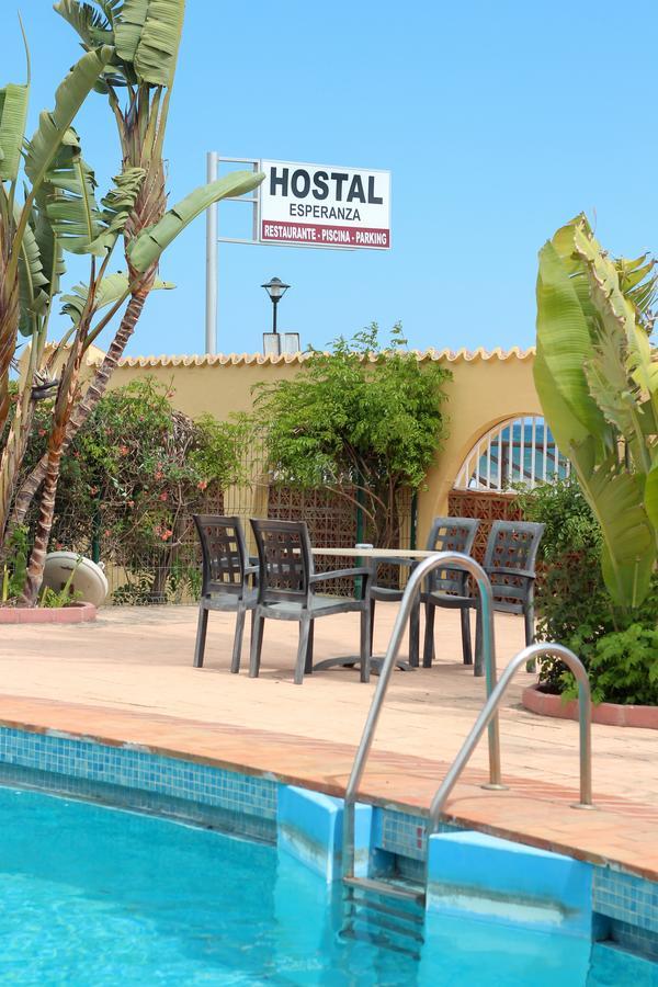 Hostal Esperanza Benajarafe Exterior foto